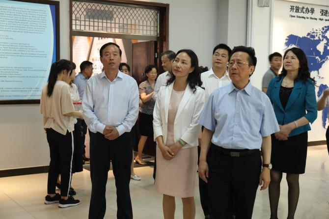 http://www.huanghuai.edu.cn/ewebeditor/uploadfile/20180517/20180517134528821.jpg